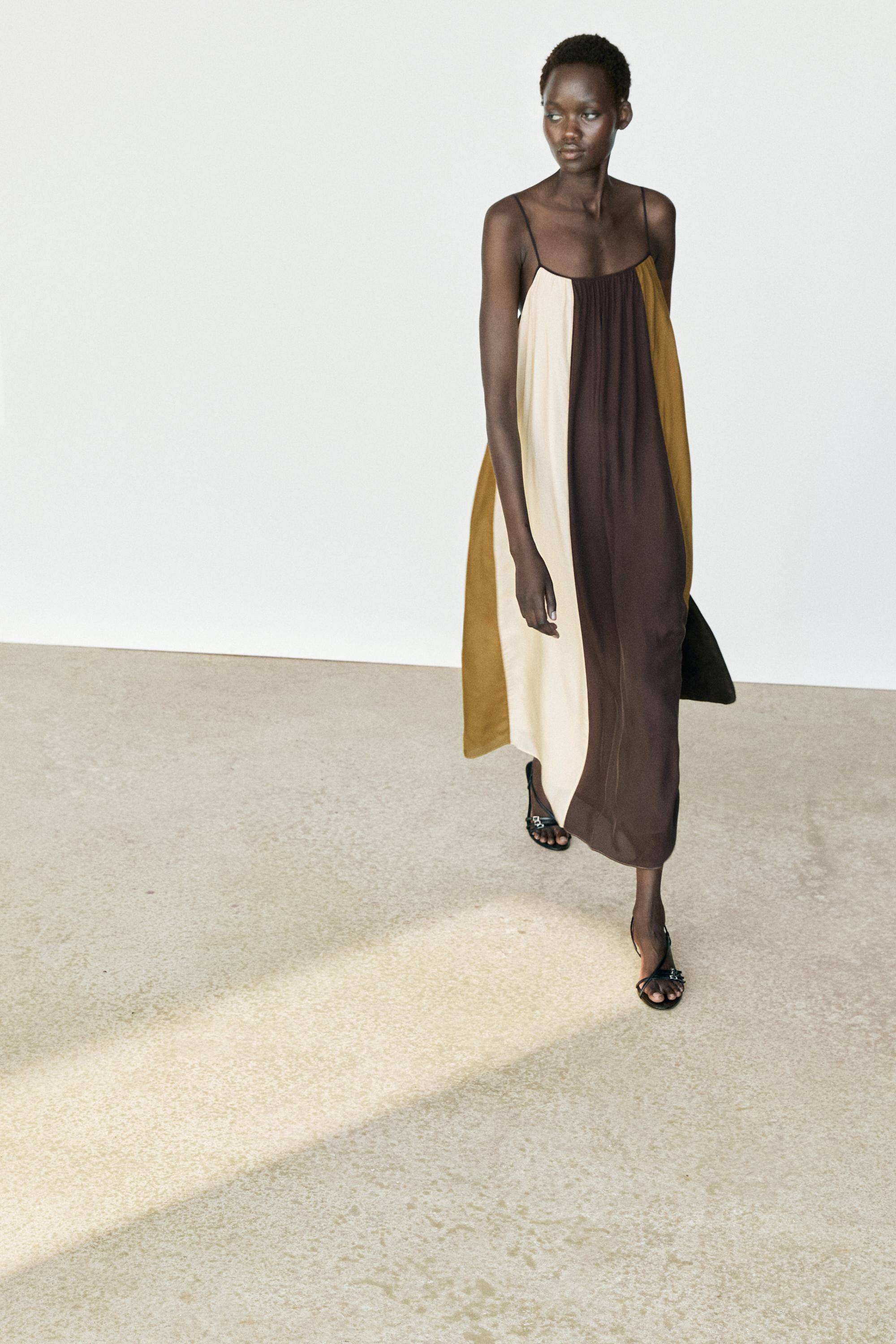 Robe midi fluide à bretelles